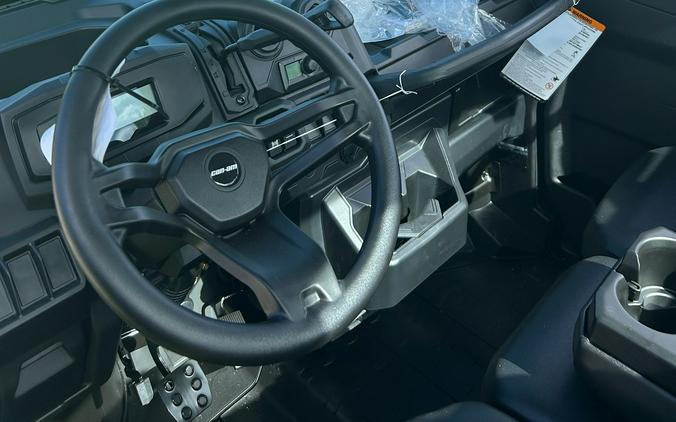 2026 Can-Am Defender DPS CAB HD10