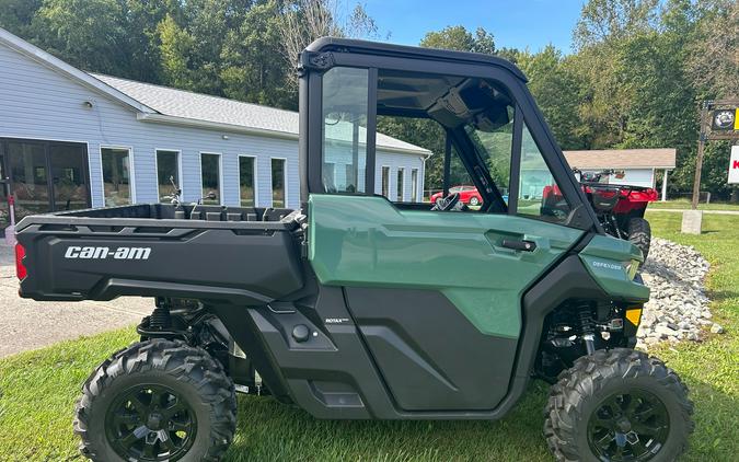 2026 Can-Am Defender DPS CAB HD10