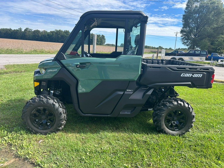 2026 Can-Am Defender DPS CAB HD10