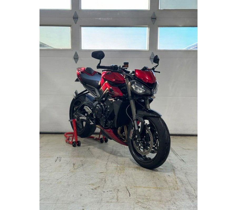 2025 Triumph Street Triple 765 RS Carnival Red