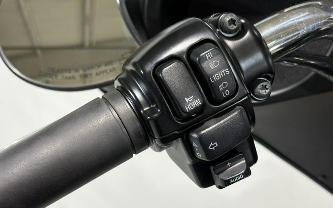 2013 Harley-Davidson® Street Glide® Vivid Black