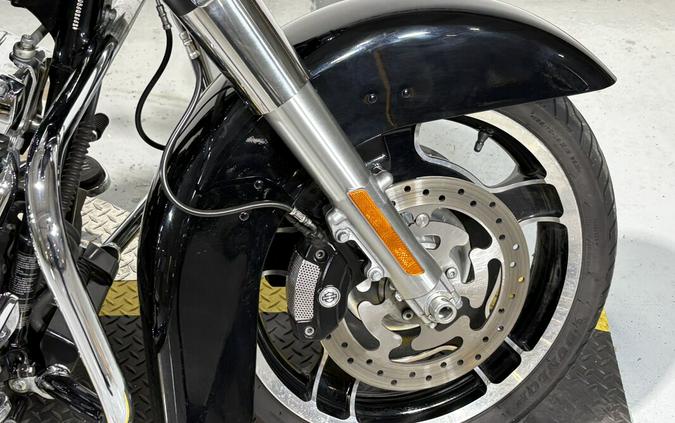 2013 Harley-Davidson® Street Glide® Vivid Black