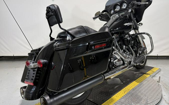 2013 Harley-Davidson® Street Glide® Vivid Black