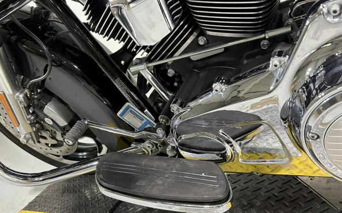 2013 Harley-Davidson® Street Glide® Vivid Black