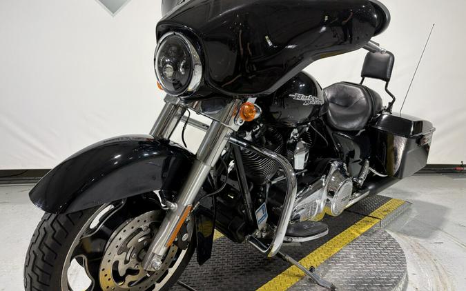 2013 Harley-Davidson® Street Glide® Vivid Black