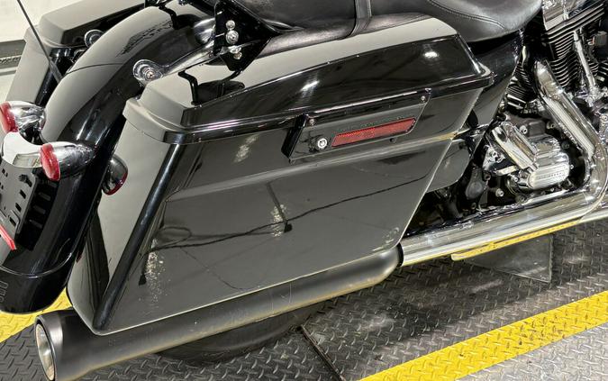 2013 Harley-Davidson® Street Glide® Vivid Black