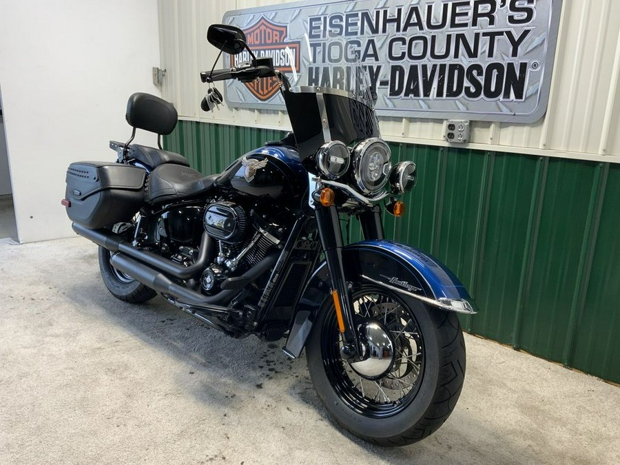 2018 Harley-Davidson® FLHCS - Softail® Heritage Classic 114 115th Anniversary