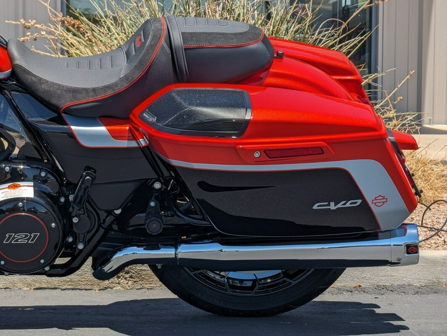 2024 Harley-Davidson® CVO™ Street Glide®