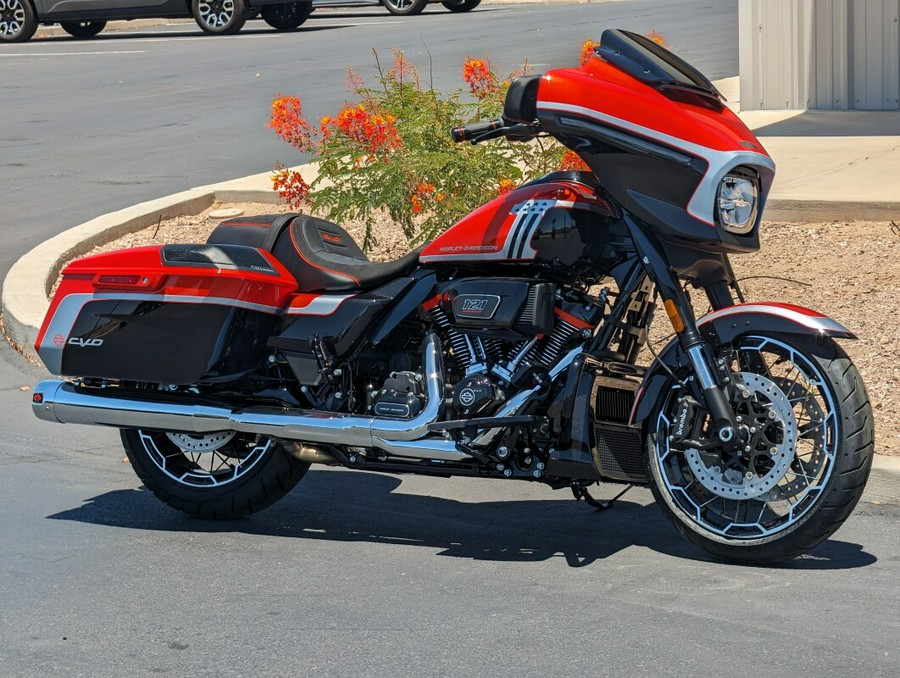 2024 Harley-Davidson® CVO™ Street Glide®