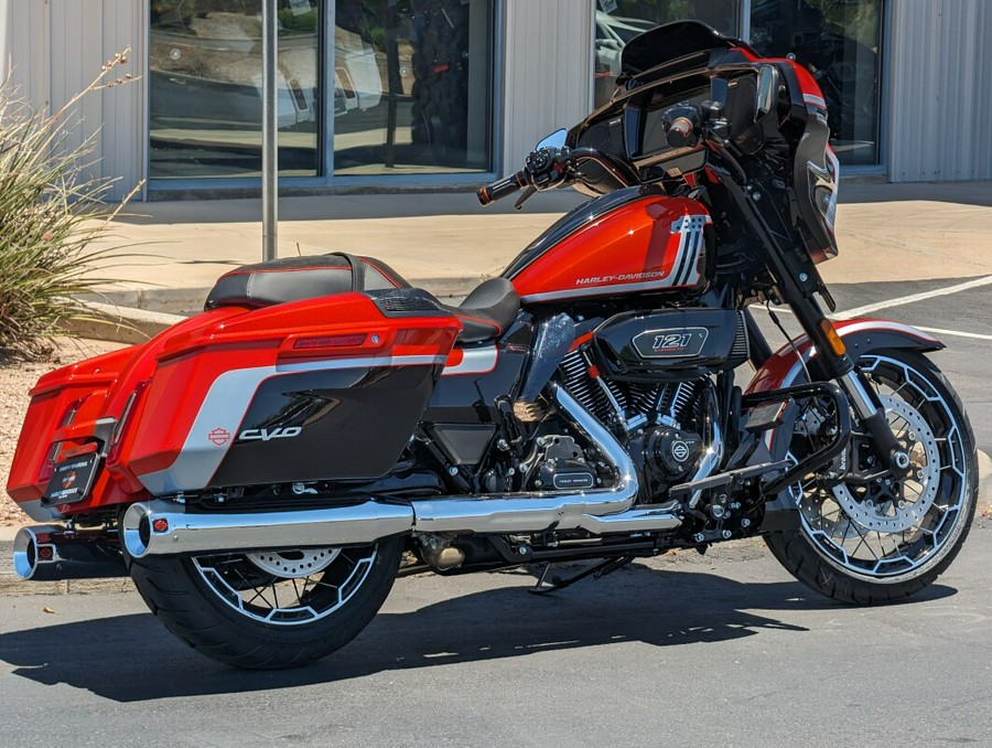 2024 Harley-Davidson® CVO™ Street Glide®