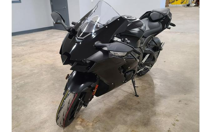 2025 Kawasaki Ninja® ZX™-10R ABS