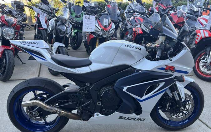 2023 Suzuki GSX-R1000