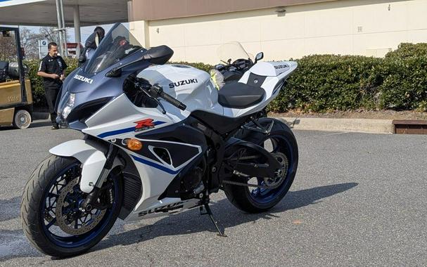 2023 Suzuki GSX-R1000