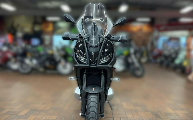 2027 APRILIA SR GT 400