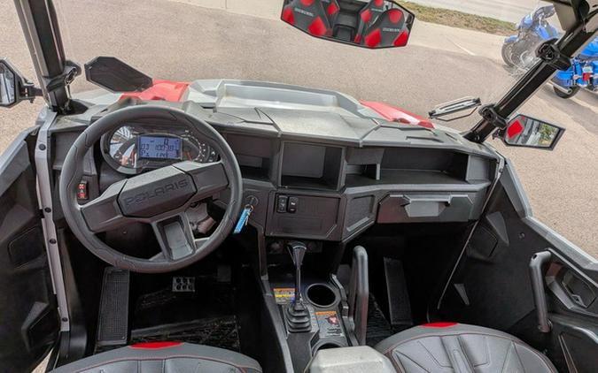 2025 Polaris GENERAL XP 4 1000 Sport