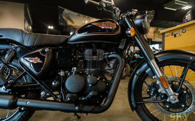 2024 Royal Enfield Super Meteor 650 Astral Black