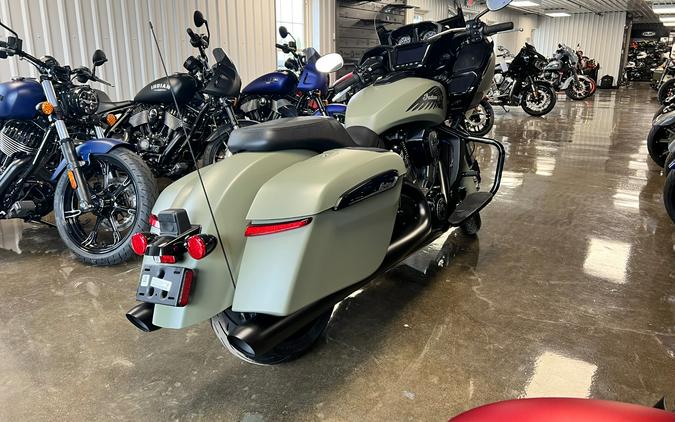 2025 Indian Motorcycle Challenger® Dark Horse® 112