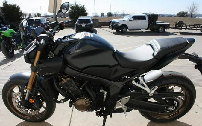 2026 Honda CB650R E-Clutch
