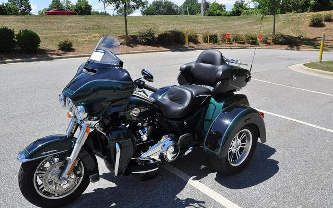 2024 Harley-Davidson® FLHTCUTG - Tri Glide® Ultra