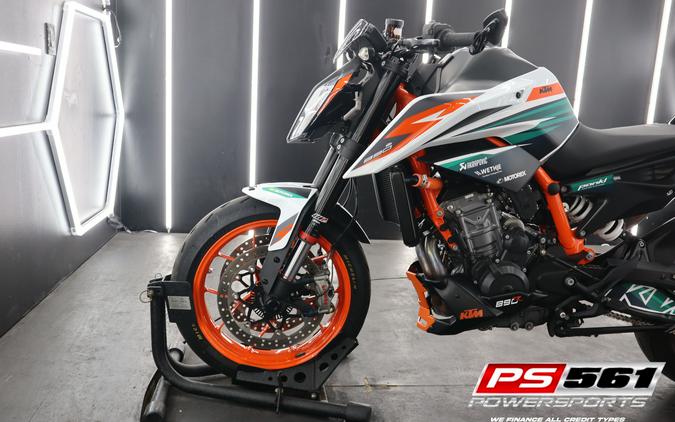 2020 KTM 890 Duke R