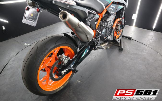 2020 KTM 890 Duke R