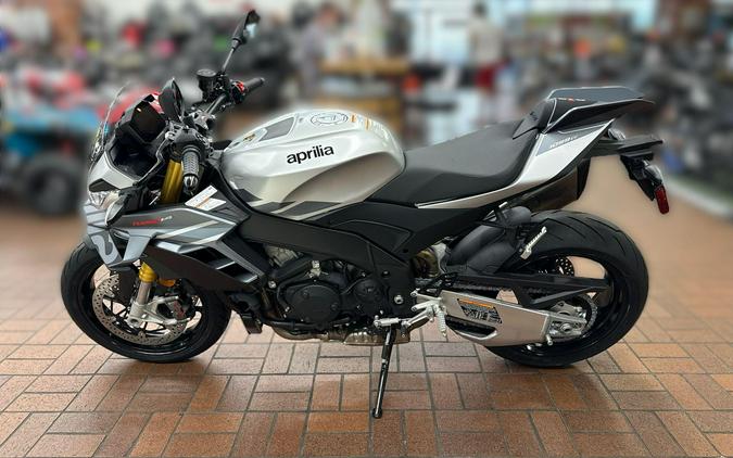 2027 APRILIA TUONO V4 1100