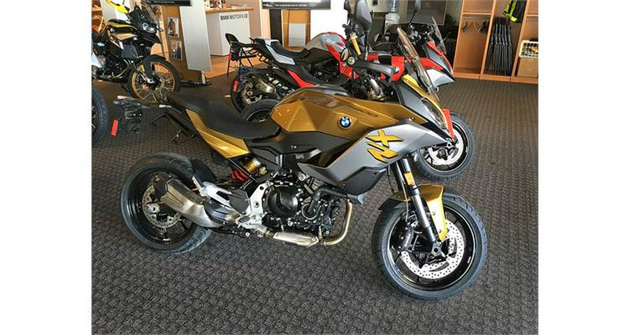 2021 BMW F900XR