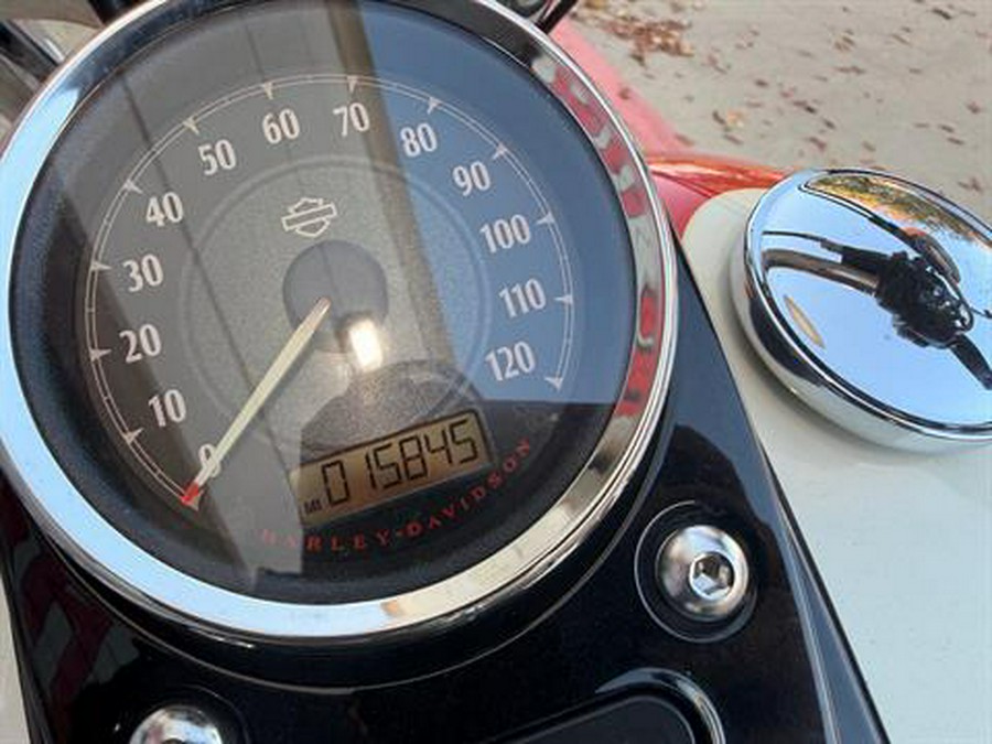 2014 Harley-Davidson Dyna® Wide Glide®