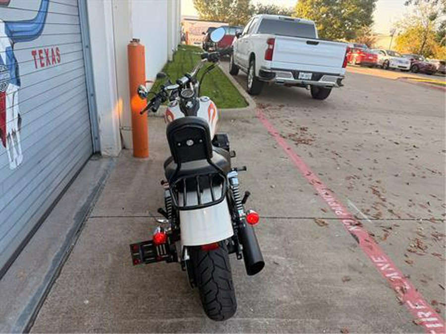 2014 Harley-Davidson Dyna® Wide Glide®