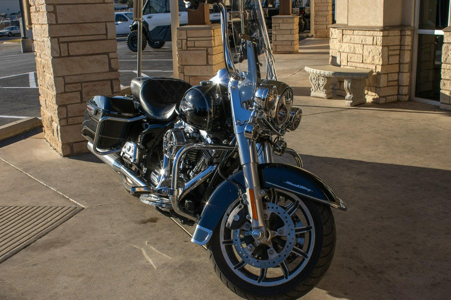 2015 HARLEY ROAD KING BASE