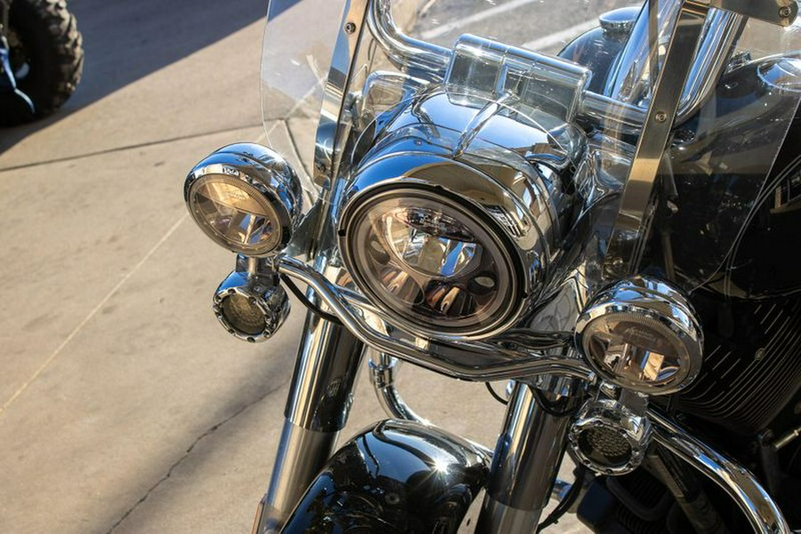 Used 2015 HARLEY ROAD KING BASE