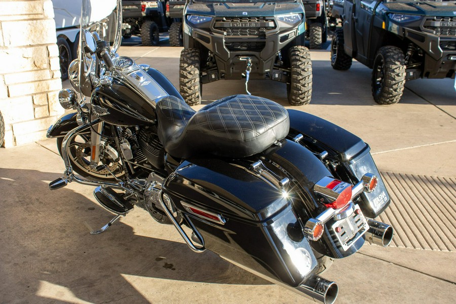 2015 HARLEY ROAD KING BASE
