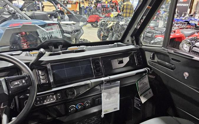 2026 Can-Am® Defender MAX XT CAB HD11 With 10.25 in.display