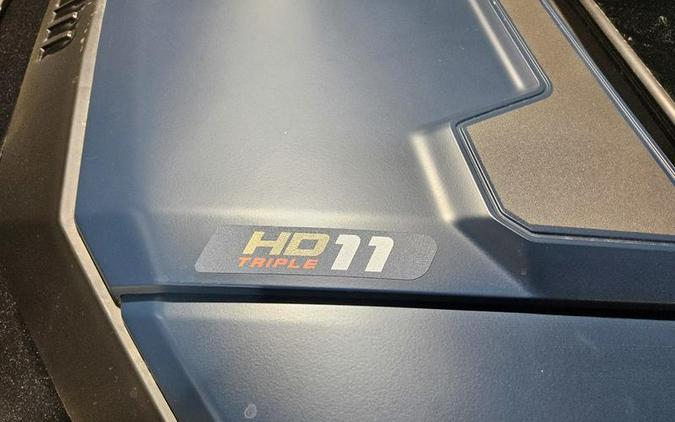 2026 Can-Am® Defender MAX XT CAB HD11 With 10.25 in.display