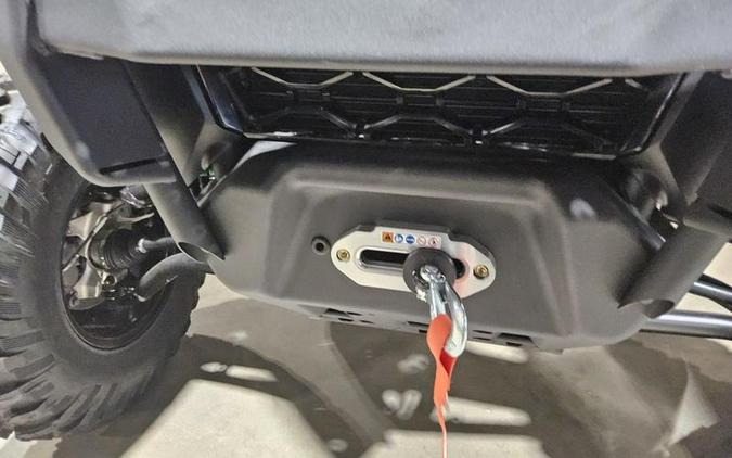 2026 Can-Am® Defender MAX XT CAB HD11 With 10.25 in.display