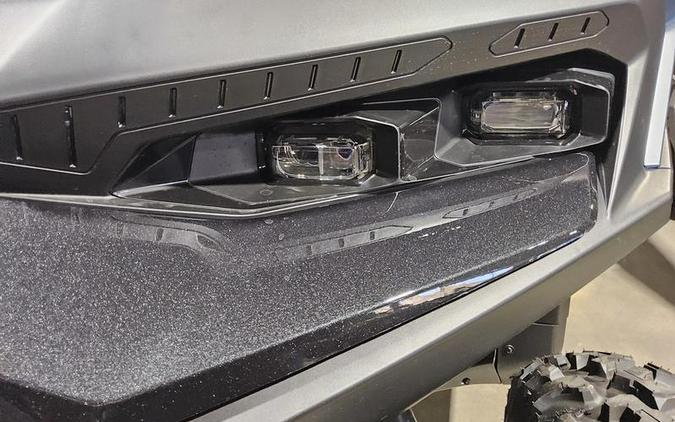 2026 Can-Am® Defender MAX XT CAB HD11 With 10.25 in.display