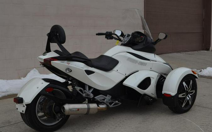 2010 Can-Am® Spyder Roadster RS-S