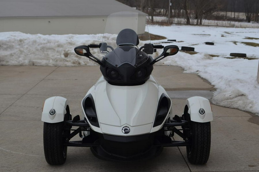 2010 Can-Am® Spyder Roadster RS-S