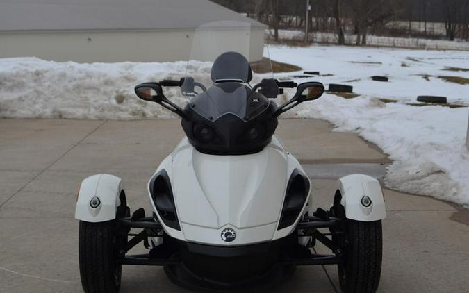 2010 Can-Am® Spyder Roadster RS-S
