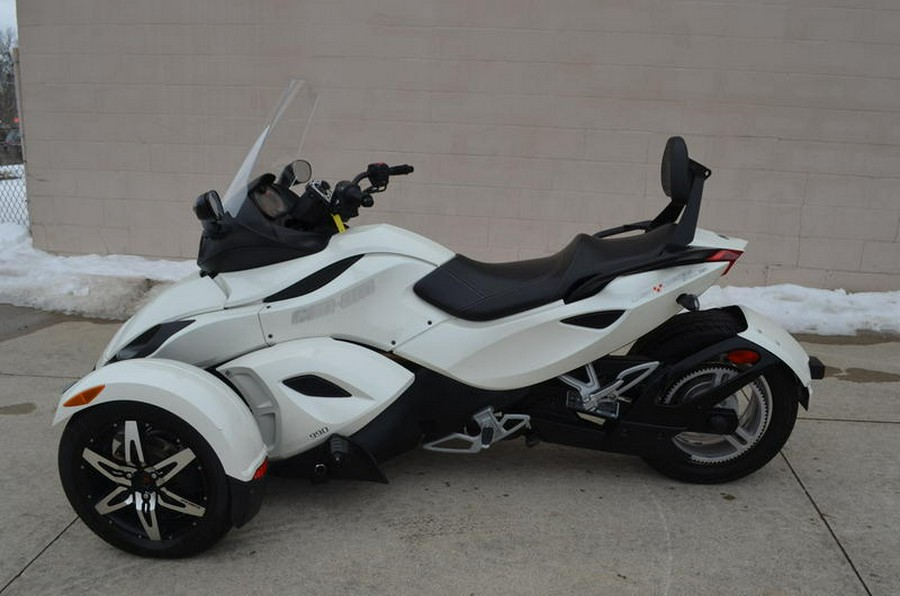 2010 Can-Am® Spyder Roadster RS-S