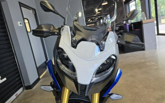 2026 BMW F 900 XR