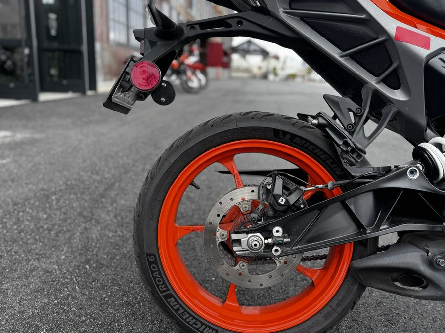 2024 KTM 390 Duke