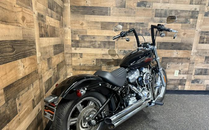 2023 Harley-Davidson® Softail® Standard Vivid Black FXST
