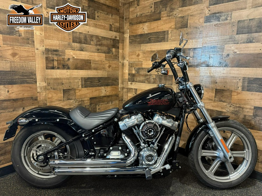2023 Harley-Davidson® Softail® Standard Vivid Black FXST
