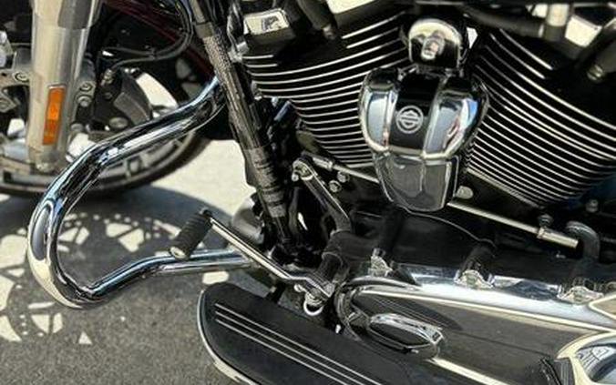 2022 Harley-Davidson® FLHXS - Street Glide® Special