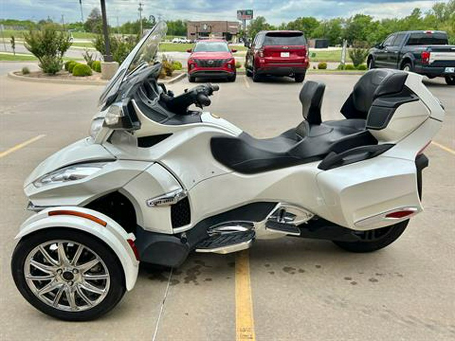 2014 Can-Am Spyder® RT Limited