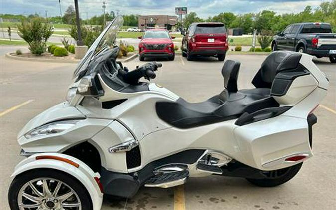 2014 Can-Am Spyder® RT Limited