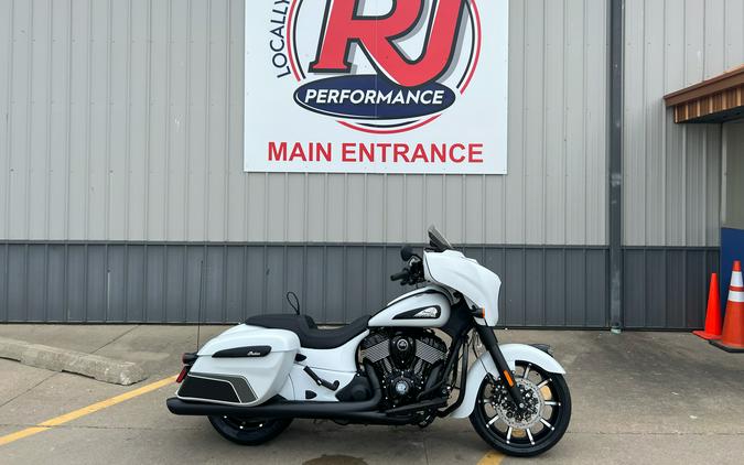 2024 Indian Chieftain® Dark Horse®