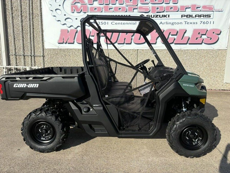 2025 Can-Am Defender HD7