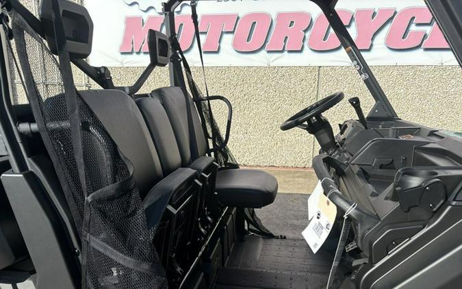 2025 Can-Am Defender HD7